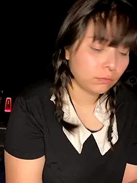 Snapshot of Solo_yoss chatting on October 28, 2025, 6:45 am Solo yoss online show from October 28, 2025, 6:45 am