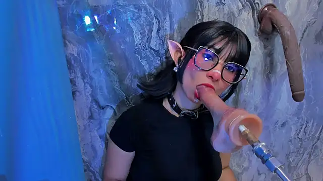 Snapshot of linda_sofi__ chatting on October 24, 2025, 7:57 pm linda sofi online show from October 24, 2025, 7:57 pm