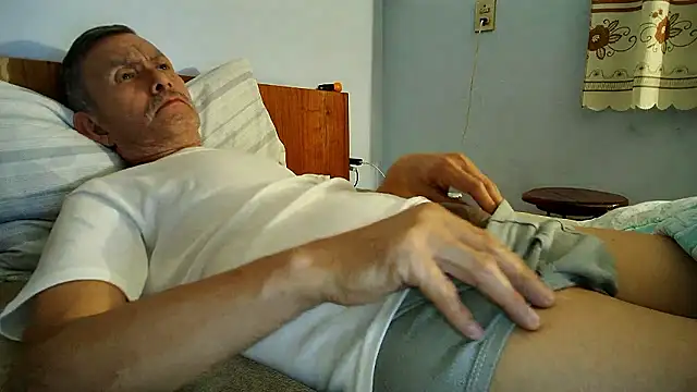 elver271xh online show from January 7, 2026, 4:06 am