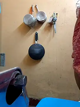 Lizza boudi online show from December 4, 2025, 12:53 am