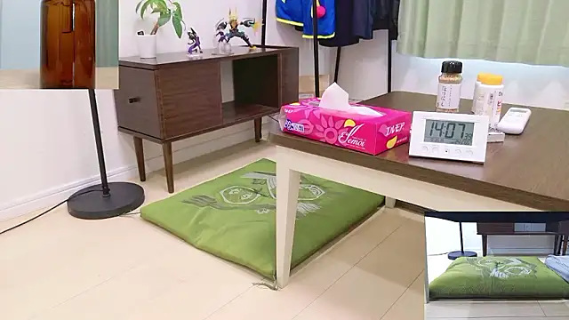 Snapshot of YARASERO-kun chatting on September 15, 2025, 5:08 am YARASERO-kun online show from September 15, 2025, 5:08 am