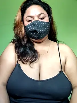 rani130 online show from February 18, 2026, 1:47 am