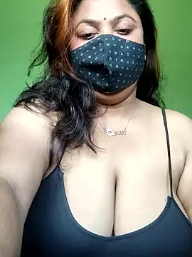 rani130 online show from January 13, 2026, 1:53 am