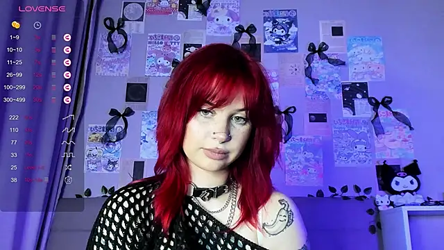 marynixoxo online show from May 4, 2026, 5:05 pm