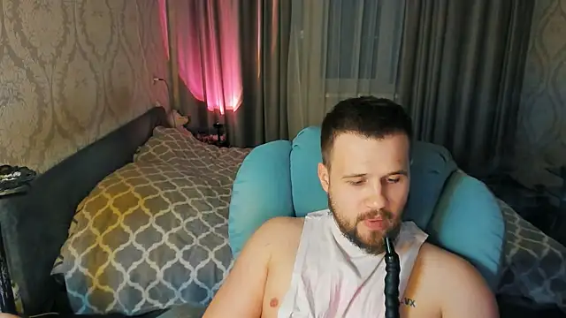 Vladik b online show from May 1, 2026, 6:02 pm