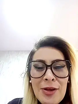 Snapshot of CandieGilson__ chatting on October 10, 2025, 11:55 am CandieGilson   online show from October 10, 2025, 11:55 am