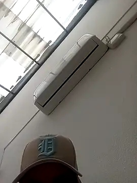 CandieGilson   online show from November 13, 2025, 11:14 am