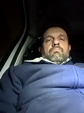 Snapshot of Bear_lov chatting on January 15, 2026, 7:39 pm Bear lov online show from January 15, 2026, 7:39 pm