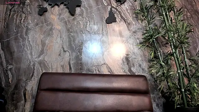 Snapshot of Naomii_Viper chatting on February 1, 2026, 3:16 am Naomii Viper online show from February 1, 2026, 3:16 am