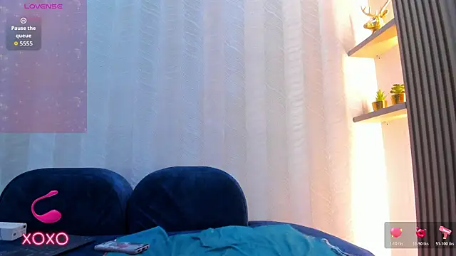 Snapshot of Naomii_Viper chatting on July 19, 2026, 1:19 pm Naomii Viper online show from July 19, 2026, 1:19 pm