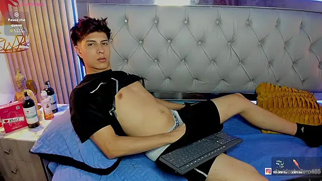 Estiv18  online show from February 12, 2026, 4:01 am