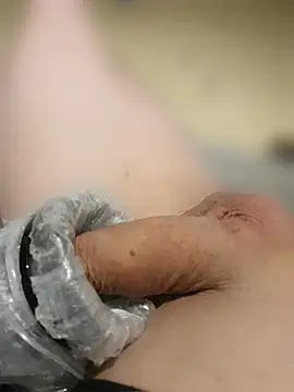 Snapshot of Bigdick420anal chatting on April 3, 2026, 6:47 pm Bigdick420anal online show from April 3, 2026, 6:47 pm