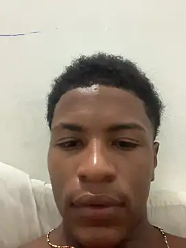 Snapshot of Bichorro chatting on October 10, 2025, 2:07 pm Bichorro online show from October 10, 2025, 2:07 pm