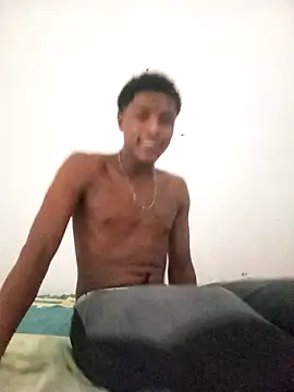 Snapshot of Bichorro chatting on October 12, 2025, 6:42 pm Bichorro online show from October 12, 2025, 6:42 pm