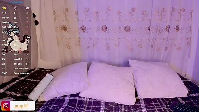 Snapshot of purplelilith3 chatting on February 19, 2026, 6:10 am purplelilith3 online show from February 19, 2026, 6:10 am