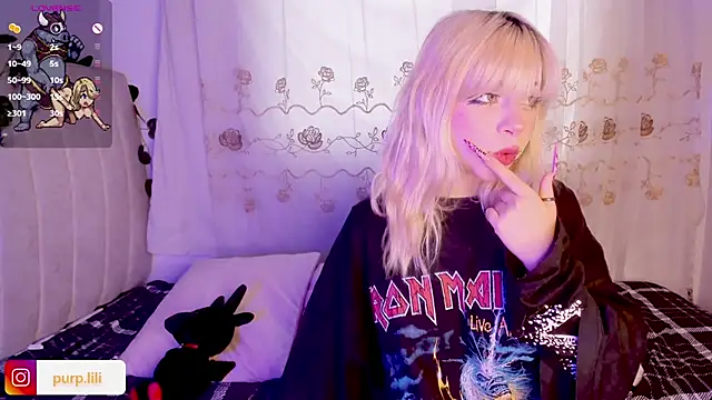 Snapshot of purplelilith3 chatting on February 15, 2026, 9:36 pm purplelilith3 online show from February 15, 2026, 9:36 pm