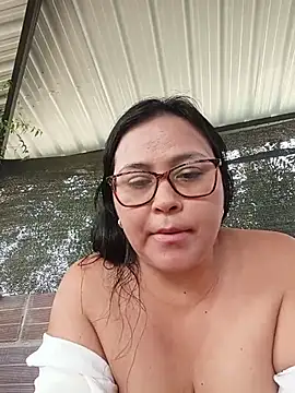 promiscuous-indecent-momm online show from January 5, 2026, 5:27 pm