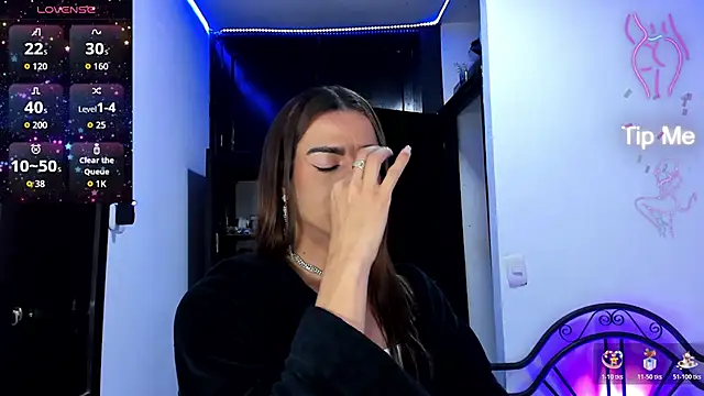 Dollcatalina online show from November 7, 2025, 3:11 am