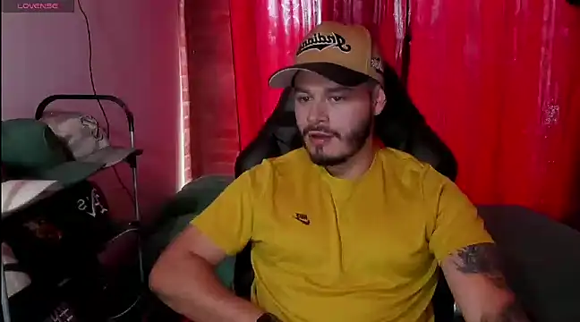 ragnar lothbrok777 online show from March 3, 2025, 8:32 pm