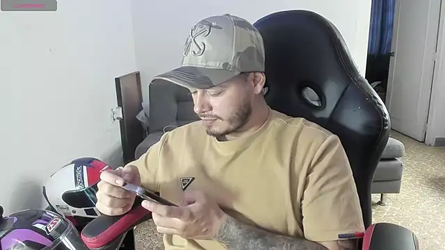 ragnar lothbrok777 online show from September 11, 2025, 6:19 pm