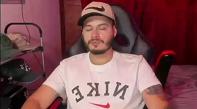 ragnar lothbrok777 online show from March 11, 2025, 7:57 am