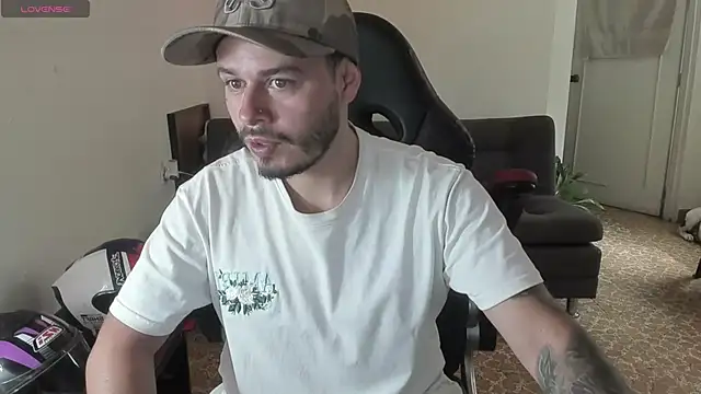 ragnar lothbrok777 online show from September 15, 2025, 7:14 pm