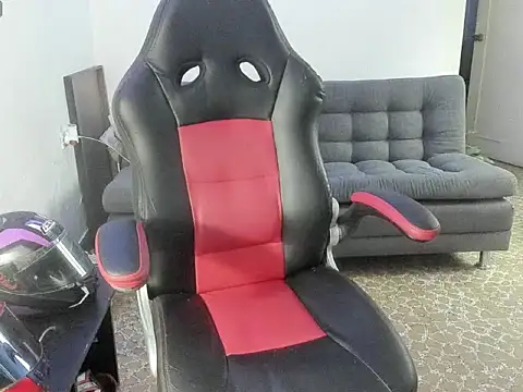 ragnar lothbrok777 online show from September 9, 2025, 9:57 pm