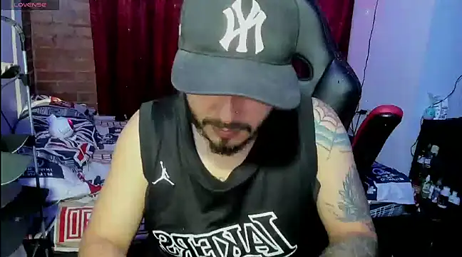 ragnar lothbrok777 online show from February 18, 2025, 4:37 am