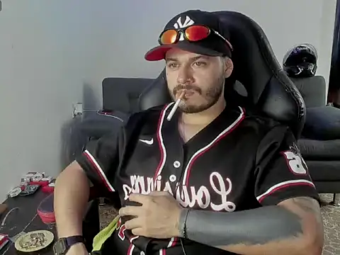 ragnar lothbrok777 online show from December 16, 2025, 8:24 pm