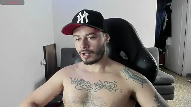 ragnar lothbrok777 online show from September 19, 2025, 5:50 pm