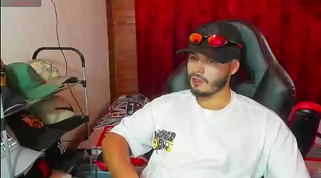 ragnar lothbrok777 online show from March 17, 2025, 8:40 am