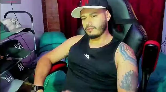 ragnar lothbrok777 online show from March 7, 2025, 3:51 am