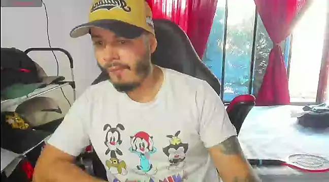 ragnar lothbrok777 online show from March 18, 2025, 9:43 pm