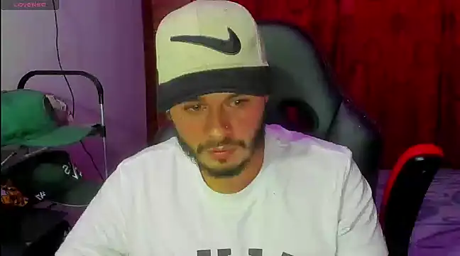 ragnar lothbrok777 online show from March 11, 2025, 4:51 am