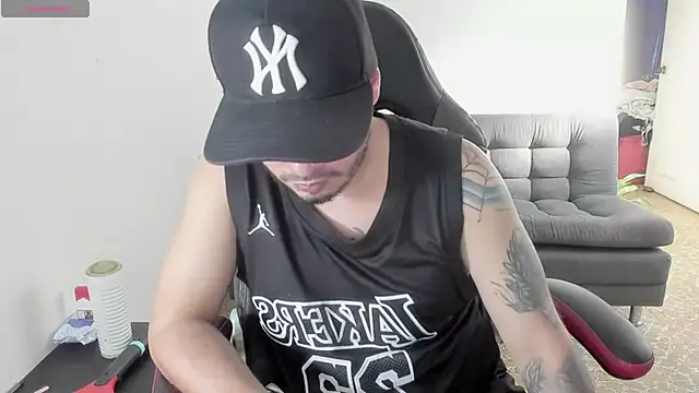 ragnar lothbrok777 online show from September 25, 2025, 8:59 pm