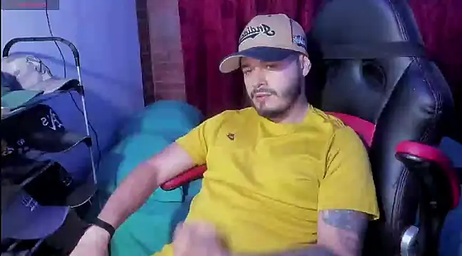 ragnar lothbrok777 online show from March 3, 2025, 11:35 pm