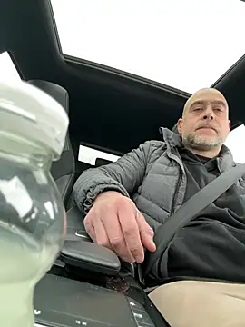 Bleueyez007 online show from February 22, 2025, 3:36 pm