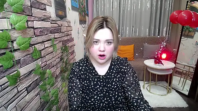 Snapshot of Finna_39 chatting on February 18, 2025, 3:21 am Finna 39 online show from February 18, 2025, 3:21 am