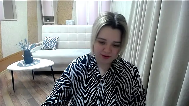 Snapshot of Finna_39 chatting on February 25, 2025, 6:23 pm Finna 39 online show from February 25, 2025, 6:23 pm