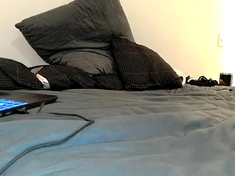 Iscariot19 online show from November 20, 2025, 12:22 am