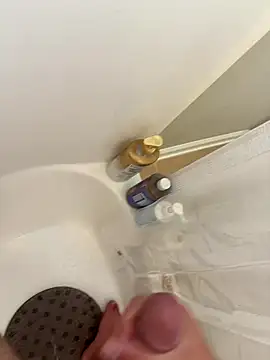 danyh2023 online show from September 20, 2025, 6:46 pm