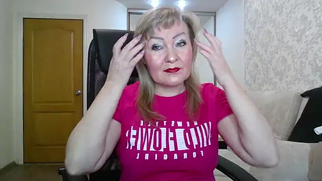 Victoria secrets  online show from November 26, 2025, 6:13 am