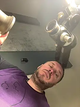 Snapshot of DorianJeday chatting on January 8, 2026, 10:43 am DorianJeday online show from January 8, 2026, 10:43 am