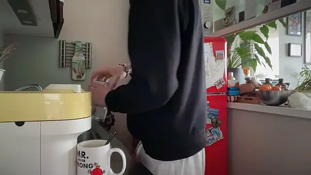 Snapshot of MikymikeBBWD chatting on November 11, 2025, 11:49 am MikymikeBBWD online show from November 11, 2025, 11:49 am