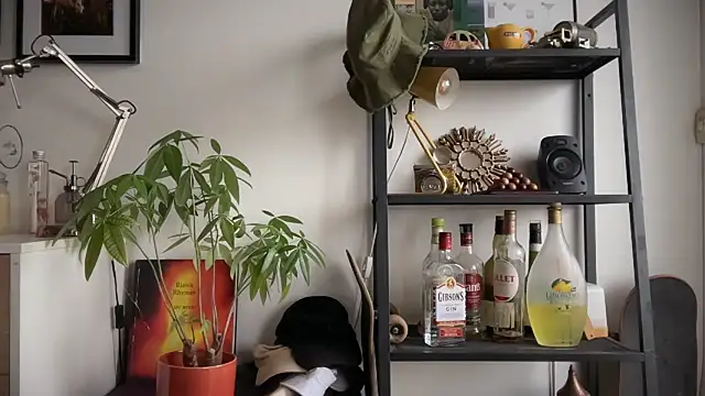 Snapshot of MikymikeBBWD chatting on November 25, 2025, 1:00 pm MikymikeBBWD online show from November 25, 2025, 1:00 pm