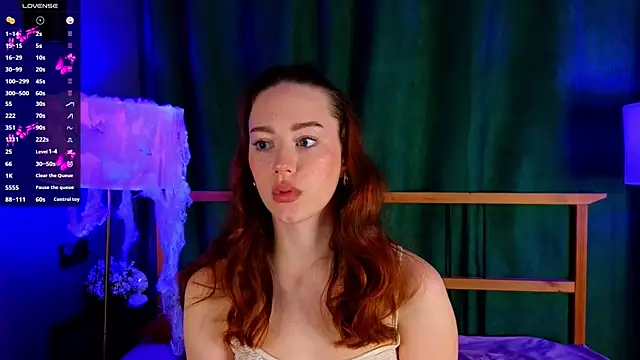 StacyWatts online show from November 1, 2025, 9:08 pm