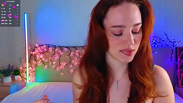 StacyWatts online show from December 16, 2025, 8:57 pm