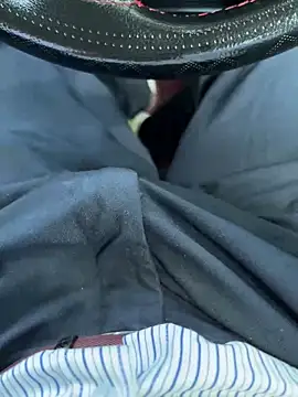 Snapshot of BadboySLR_8899 chatting on October 13, 2025, 4:14 am BadboySLR 8899 online show from October 13, 2025, 4:14 am