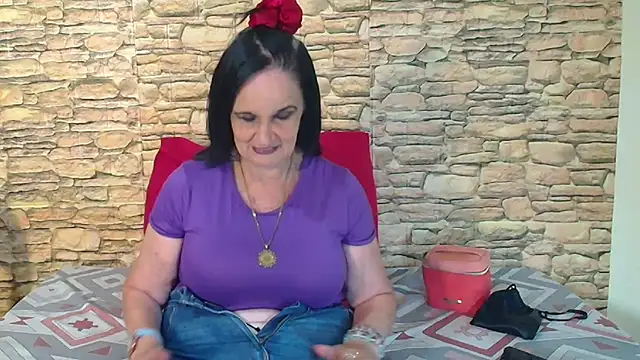 Snapshot of LuciousGrace chatting on January 10, 2026, 5:36 am LuciousGrace online show from January 10, 2026, 5:36 am