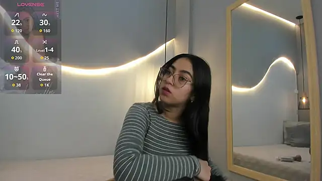 Snapshot of lucelly_15 chatting on January 7, 2026, 11:59 am lucelly 15 online show from January 7, 2026, 11:59 am